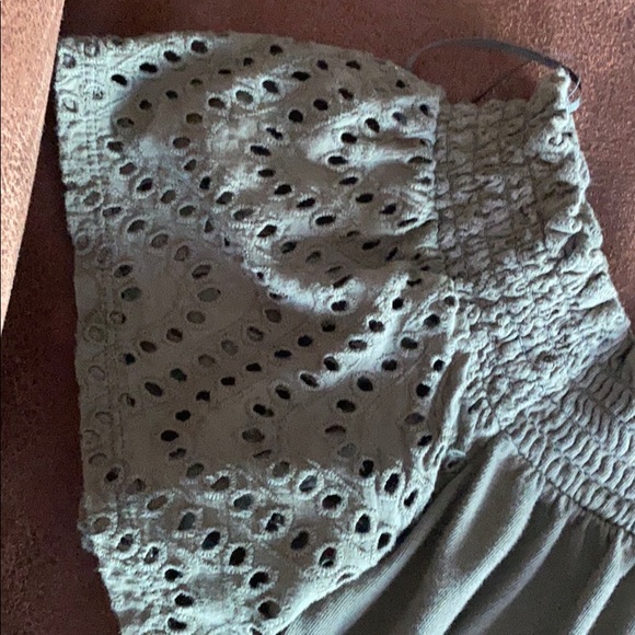 Off the shoulder blouse - Picture 2 of 3